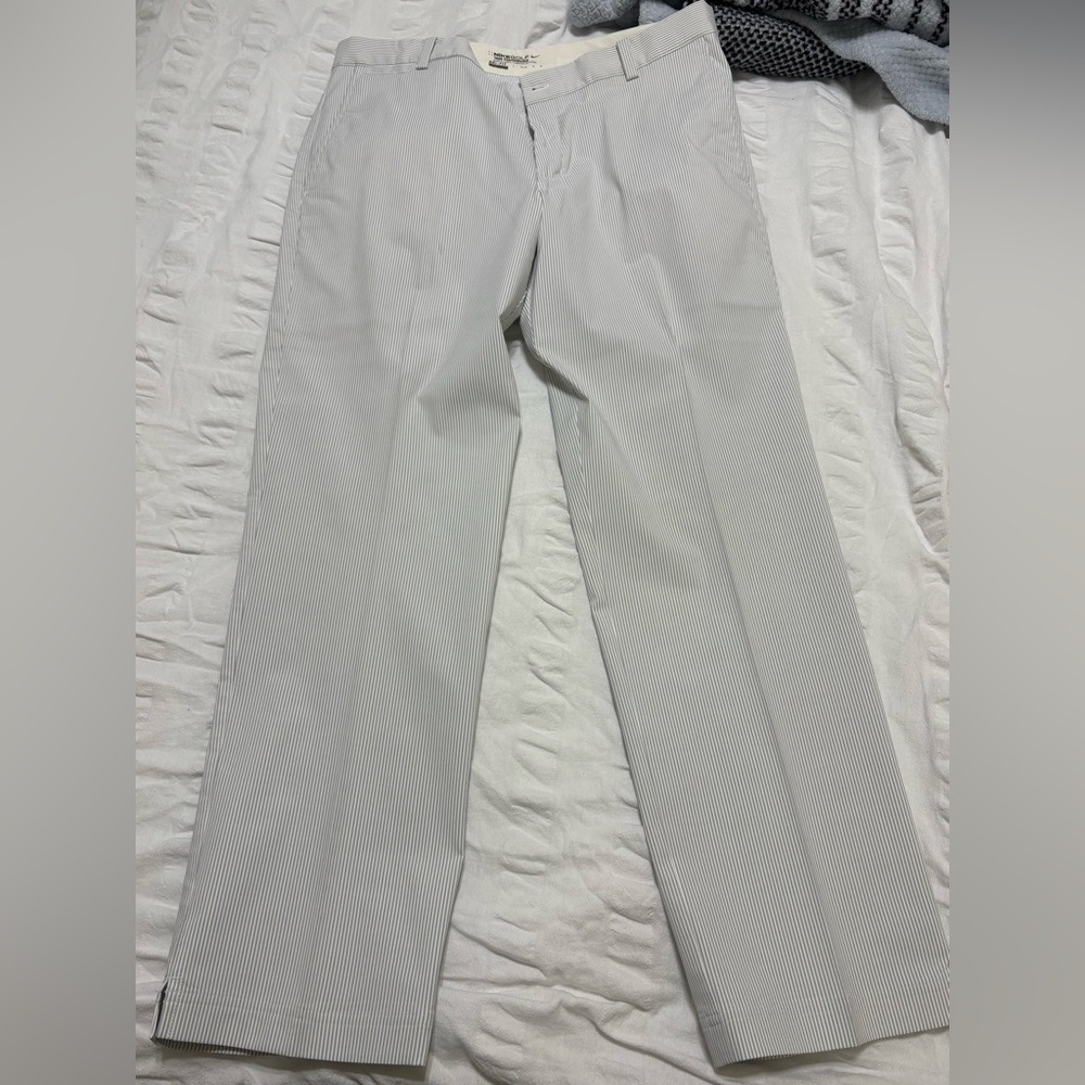 Nike Men's Light Gray Pinstripe Golf Pants